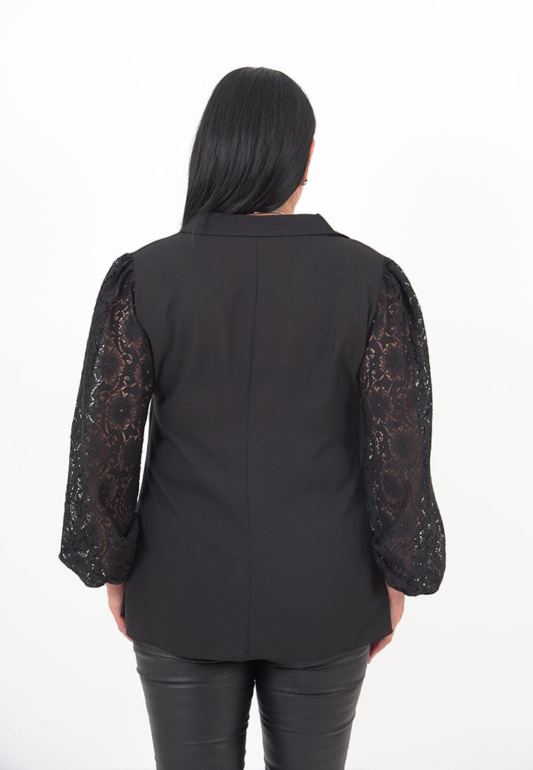 Bluza Neagra cu maneci din dantela